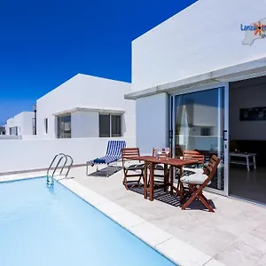 Filippa Playa Blanca (Lanzarote)
